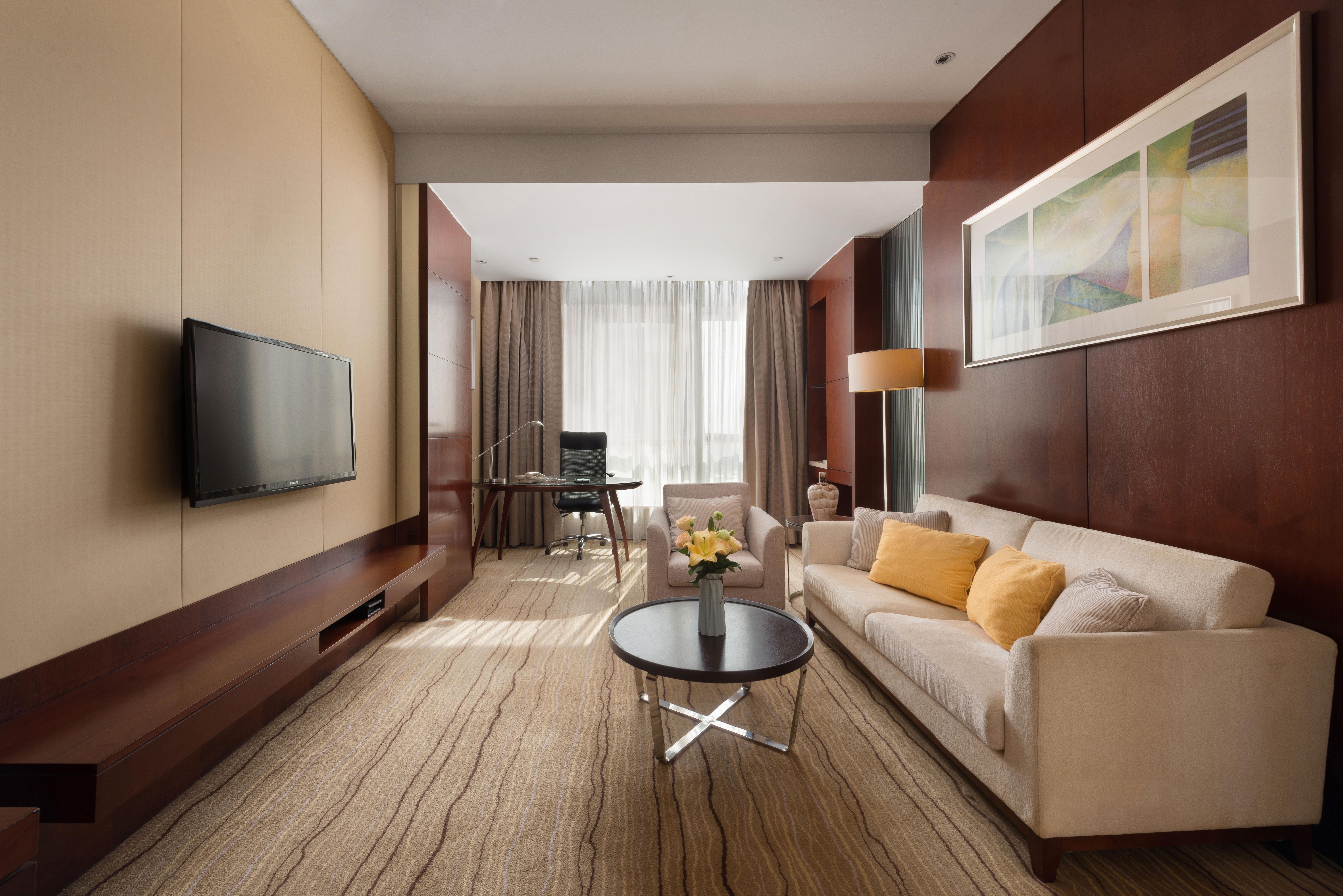 Holiday Inn Taicang City Centre By Ihg Exterior photo