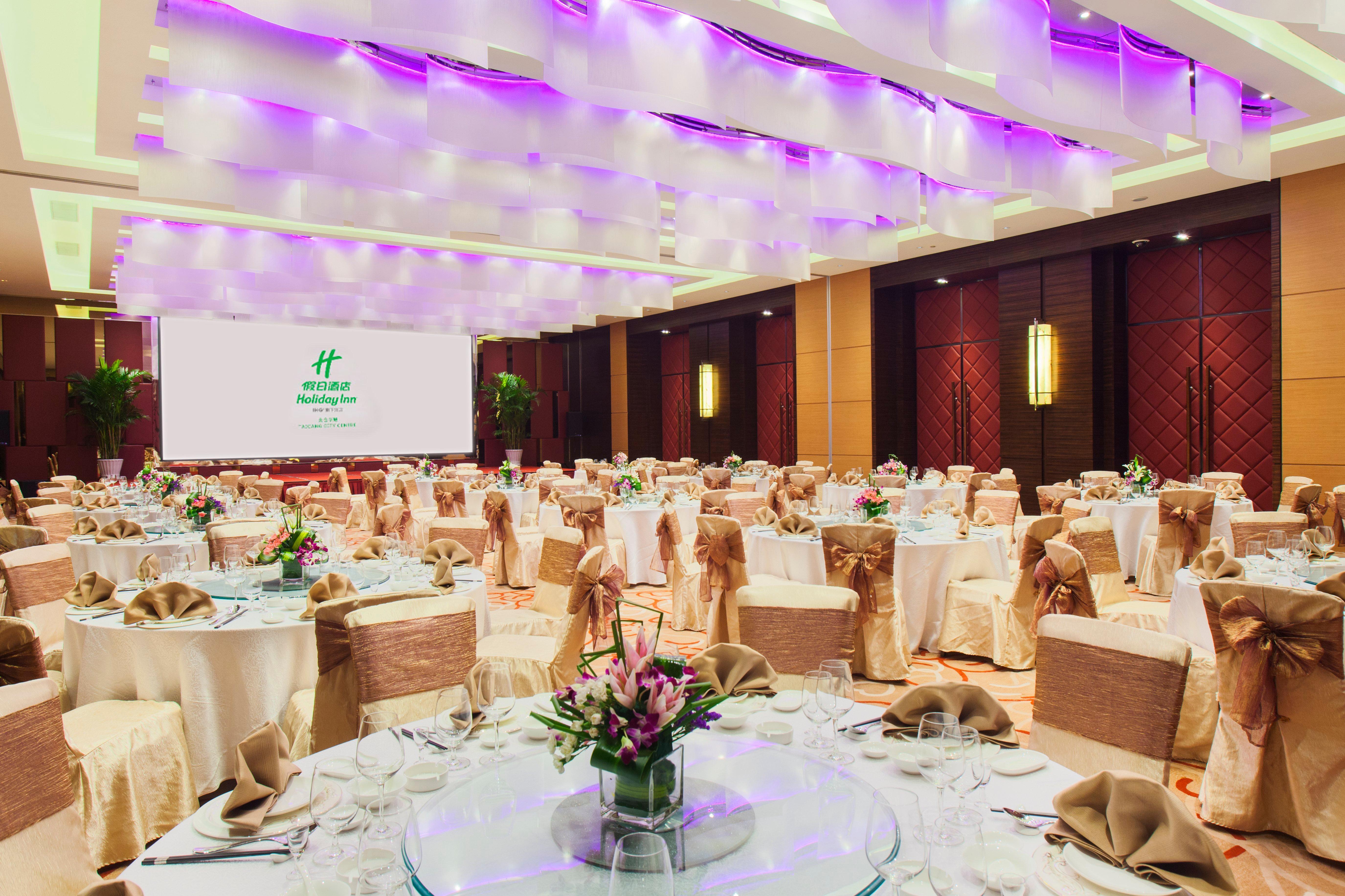 Holiday Inn Taicang City Centre By Ihg Exterior photo
